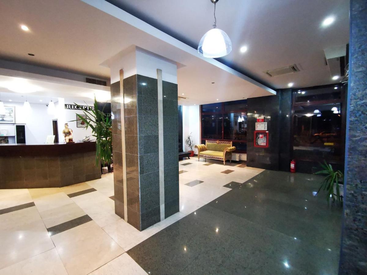 Hotel Severus ซาเลา ภายนอก รูปภาพ